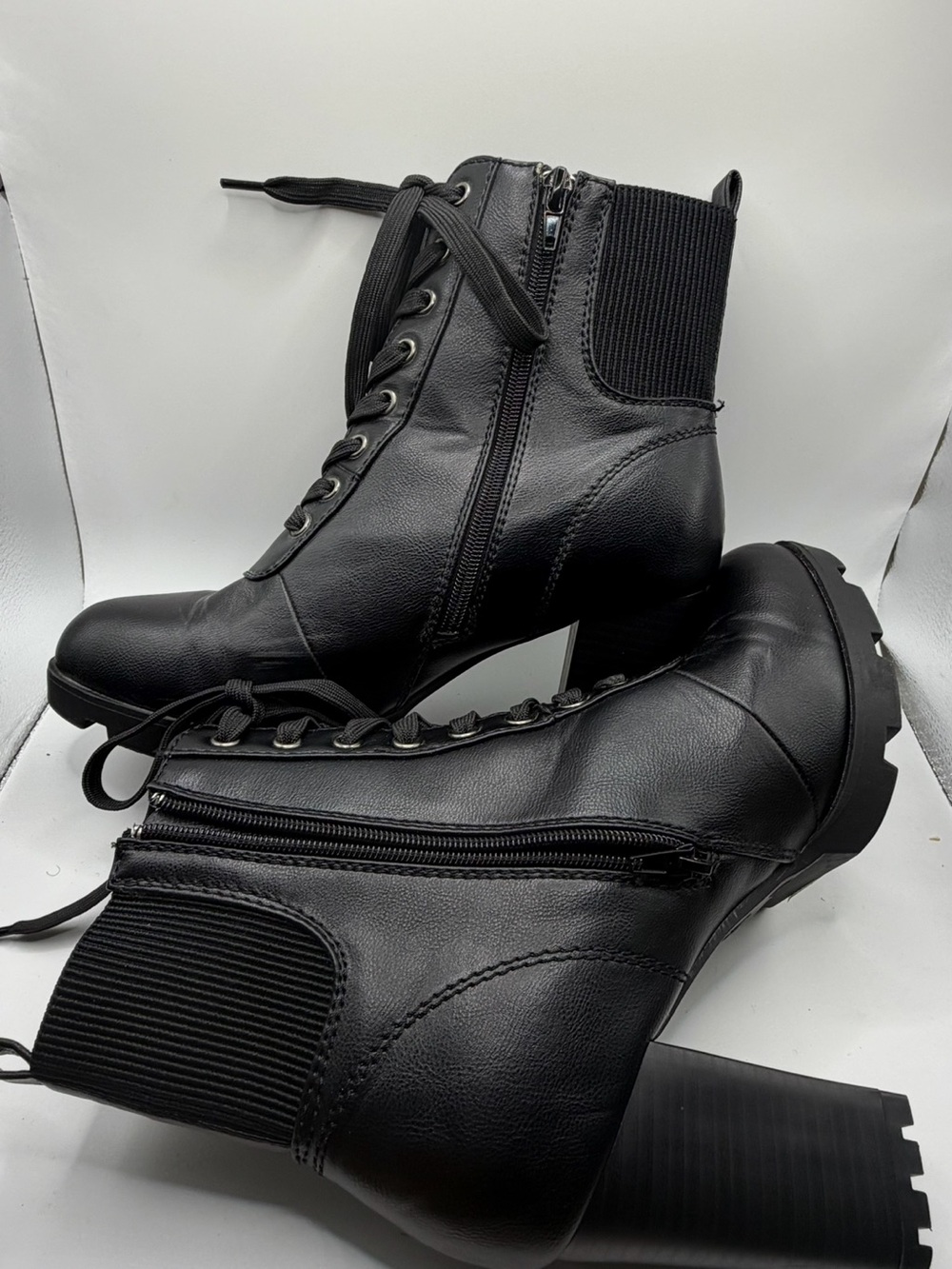 Bamboo Chunky Lug Sole Platform Women's Black Ankle Lace-Up Boots